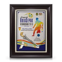 9" x 11" Award Plaque with Gold Plated Pewter - Keris (Kris)