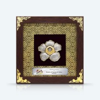 8" x 8" Songket Frame (Royale Gold) with Gold Plated Pewter 8" x 8" Songket Frame (Royale Gold) with Gold Plated Pewter