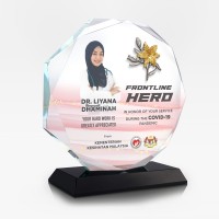 7.4” Crystal Octagon with Gold Plated Pewter - Lily Flower 7.4” Crystal Octagon with Gold Plated Pewter - Lily Flower