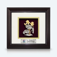10" x 10" Solid Frame with Gold Plated Pewter : Lotus Flower (Bunga Teratai) 10" x 10" Solid Frame with Gold Plated Pewter : Lotus Flower (Bunga Teratai)