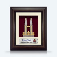 8.5" x 10" Solid Frame with Gold Plated Pewter : Petronas Twin Towers 8.5" x 10" Solid Frame with Gold Plated Pewter : Petronas Twin Towers