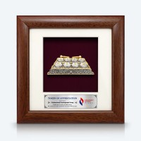 7" x 7" Frame with Gold Plated Pewter - Caklempong