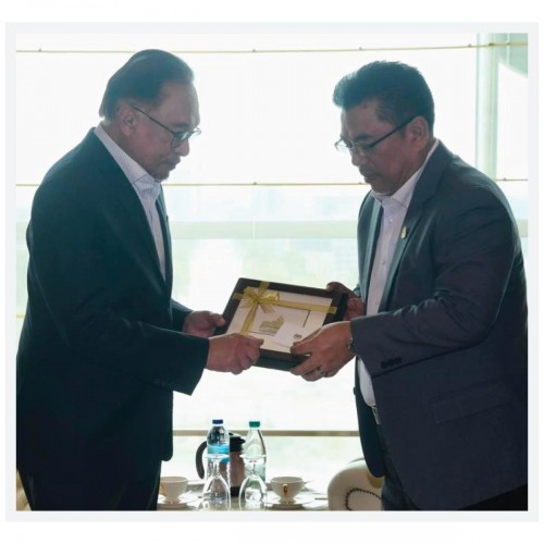 Image Credit to: Anwar Ibrahim Prime Minister of Malaysia